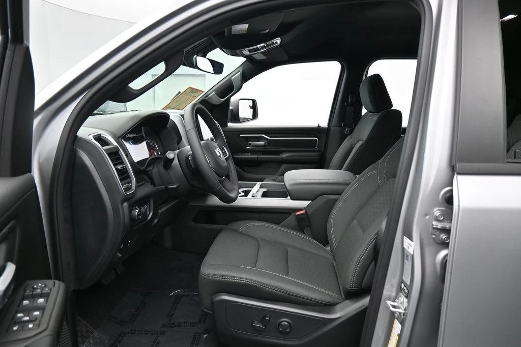 2025 Ram 1500 2nd Gen - Image 10 of 31