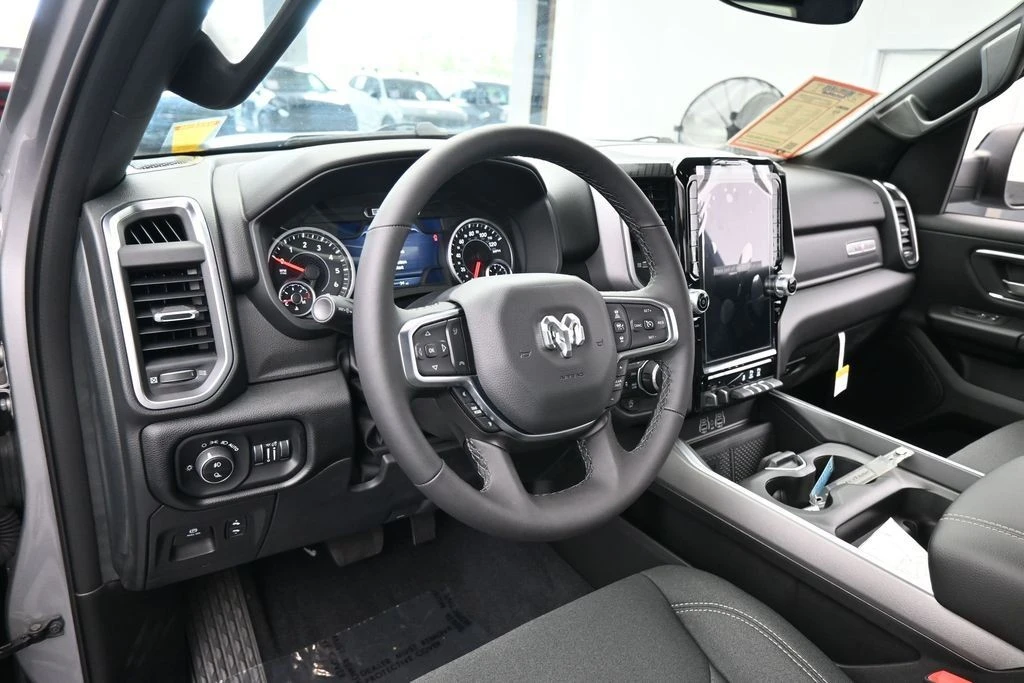 2025 Ram 1500 2nd Gen - Image 11 of 31