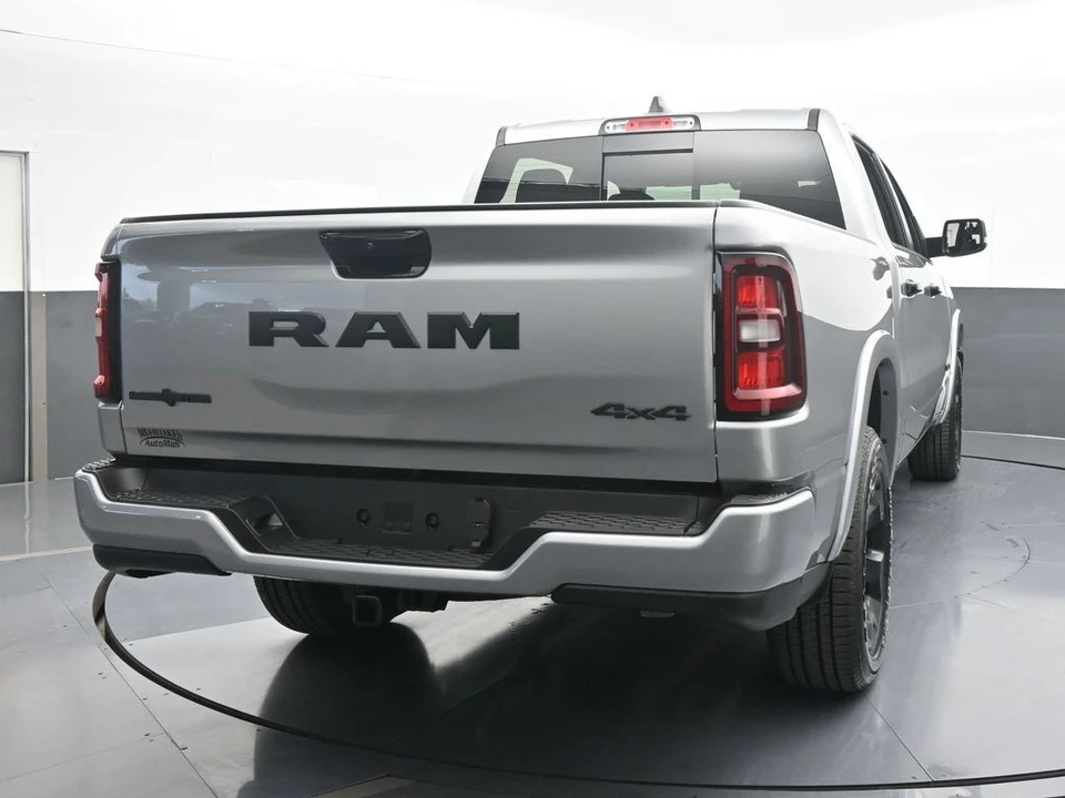 2025 Ram - Image 5 of 31