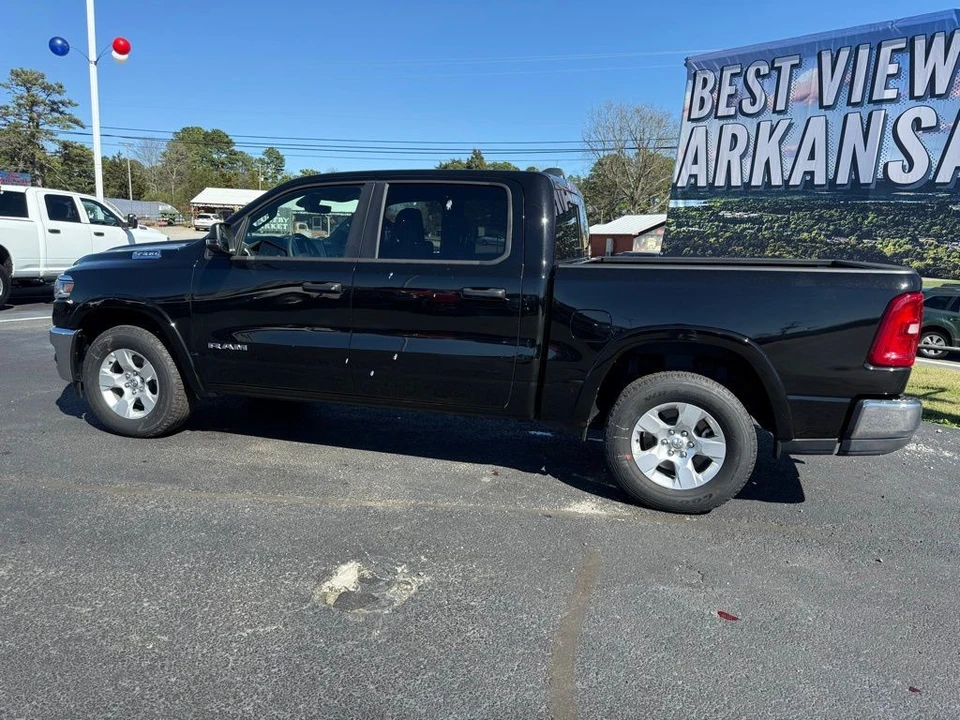 2025 Ram 1500 2nd Gen - Image 7 of 31