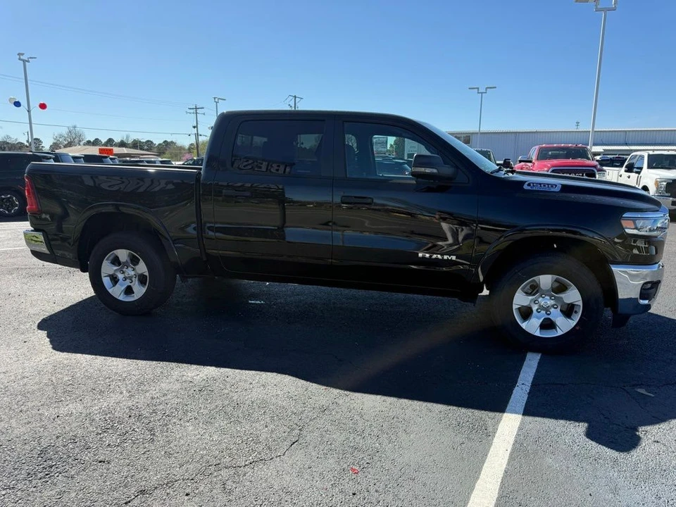 2025 Ram 1500 2nd Gen - Image 4 of 31