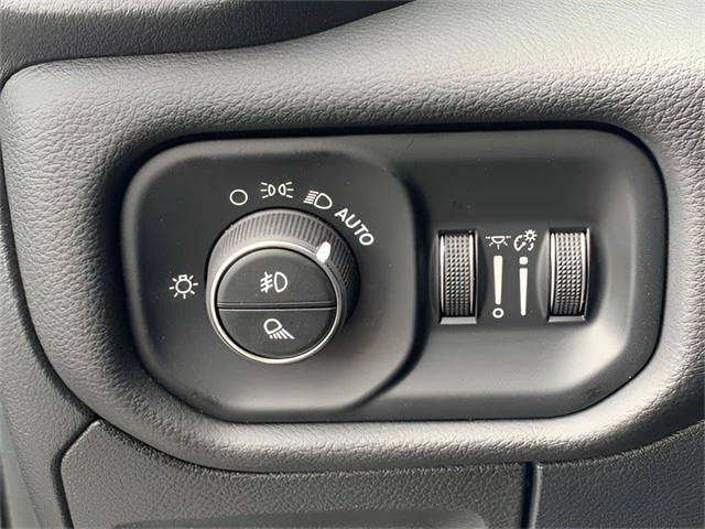 2025 Ram 1500 2nd Gen - Image 17 of 21