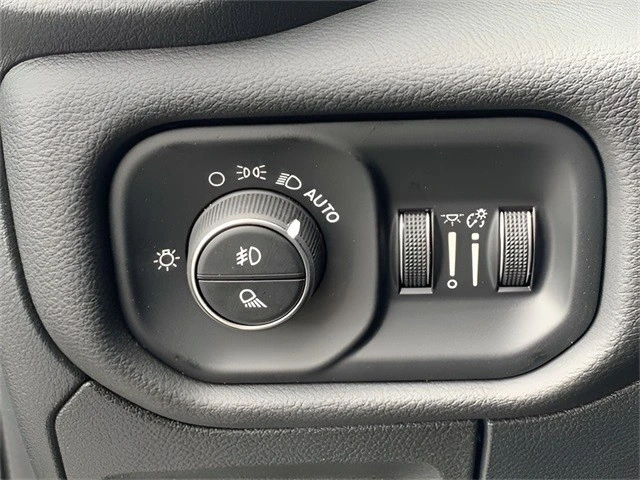 2025 Ram 1500 2nd Gen - Image 17 of 21