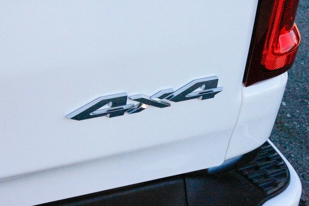 2025 Ram 1500 2nd Gen - Image 11 of 12