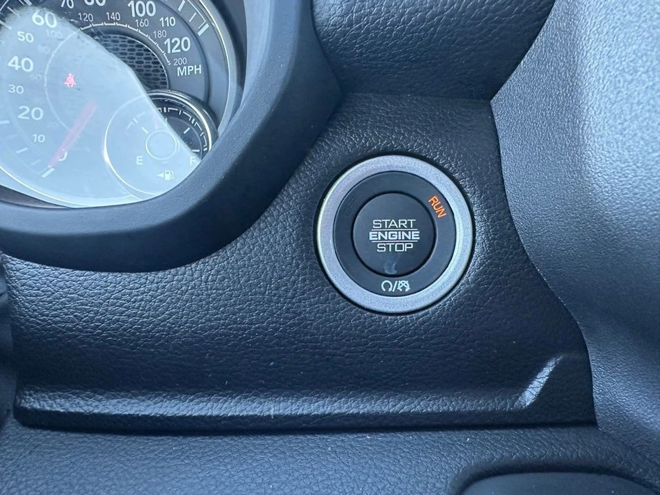 2025 Ram 1500 2nd Gen - Image 9 of 12