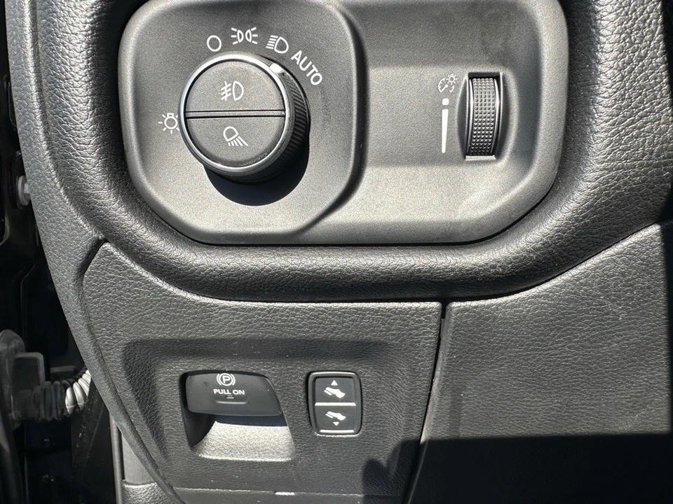 2025 Ram 1500 2nd Gen - Image 5 of 12