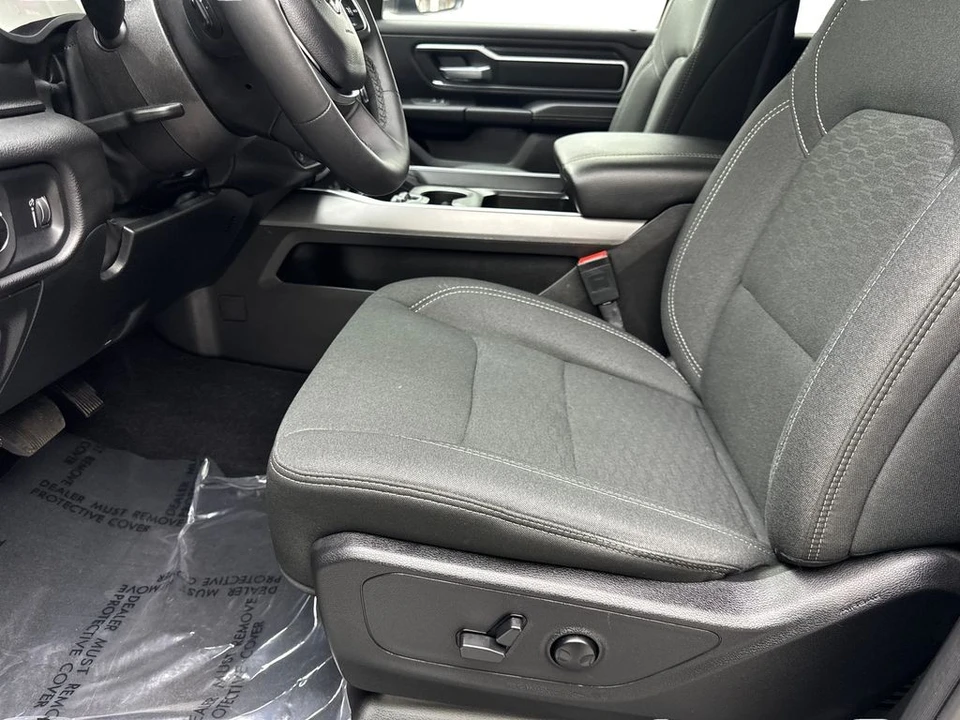 2025 Ram 1500 2nd Gen - Image 28 of 31