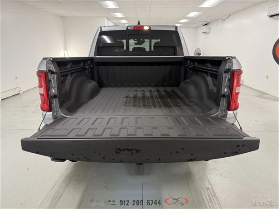 2025 Ram 1500 2nd Gen - Image 7 of 12