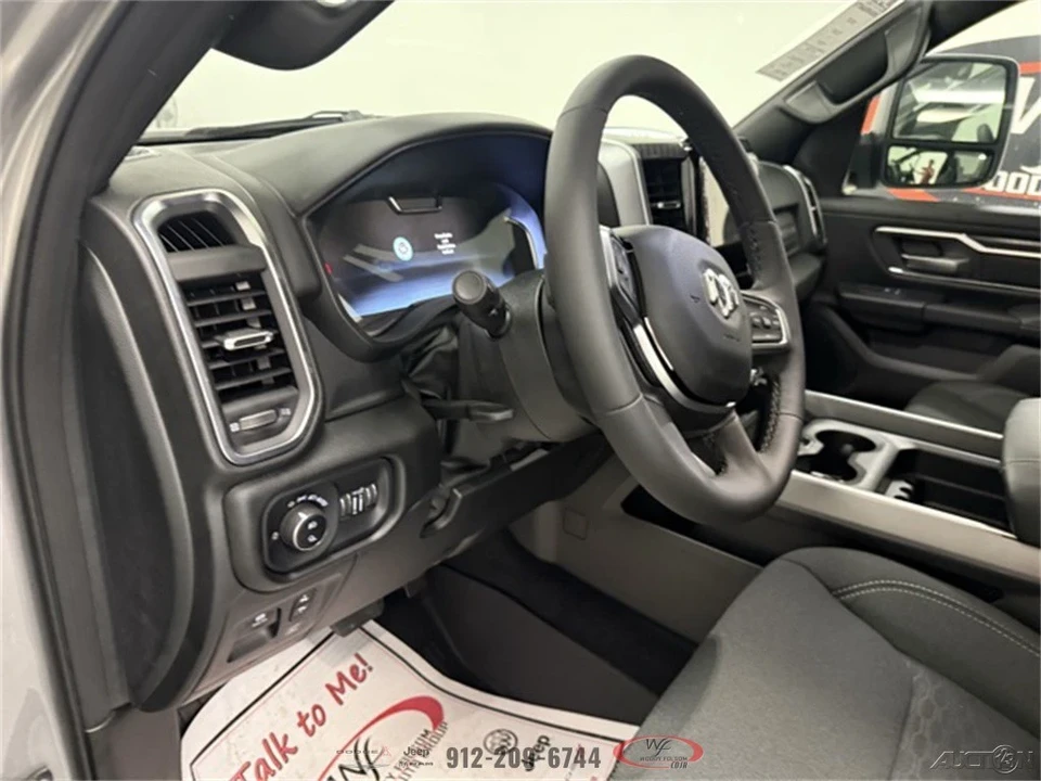 2025 Ram 1500 2nd Gen - Image 10 of 12