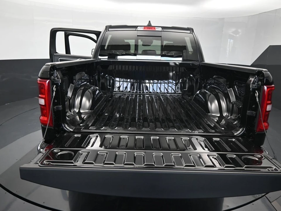 2025 Ram 1500 2nd Gen - Image 29 of 31