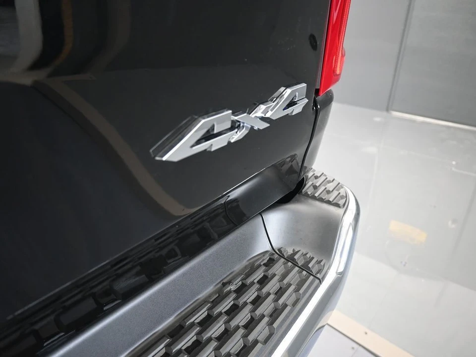 2025 Ram 1500 2nd Gen - Image 30 of 31