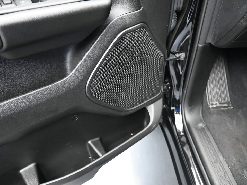 2025 Ram 1500 2nd Gen - Image 13 of 31