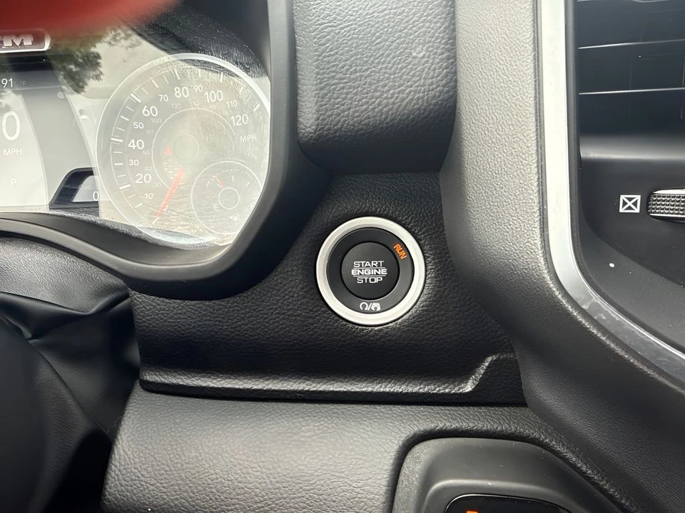 2025 Ram 1500 2nd Gen - Image 13 of 25