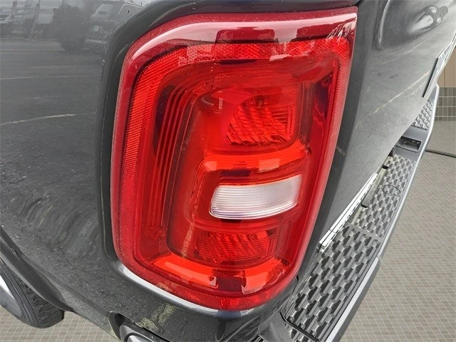 2025 Ram 1500 2nd Gen - Image 14 of 21