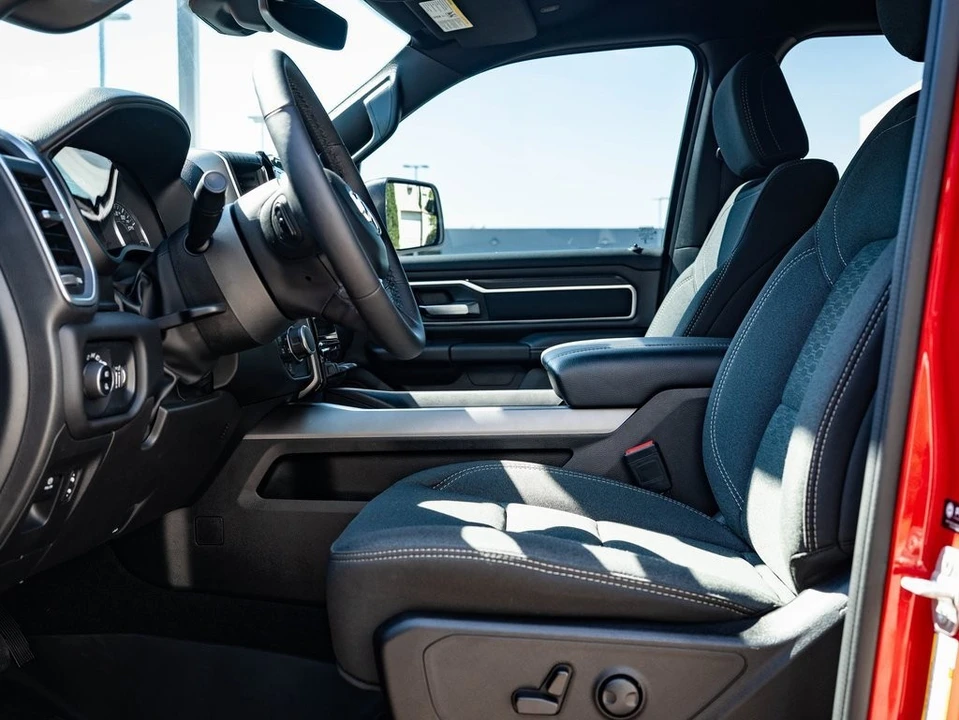 2025 Ram 1500 2nd Gen - Image 18 of 21