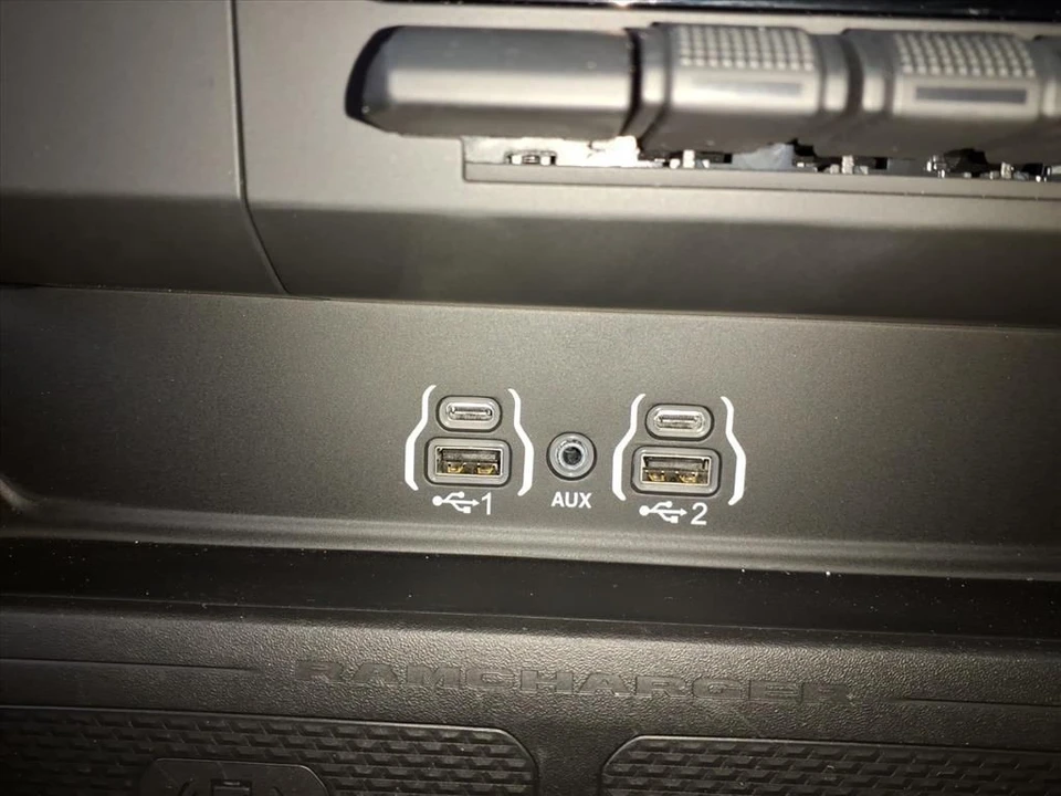 2025 Ram 1500 2nd Gen - Image 11 of 12