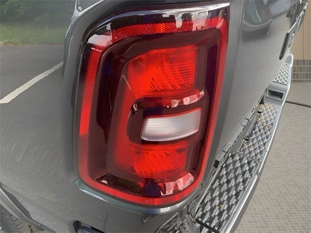 2025 Ram 1500 2nd Gen - Image 13 of 21