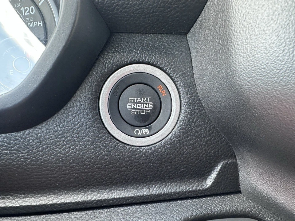 2025 Ram 1500 2nd Gen - Image 9 of 12