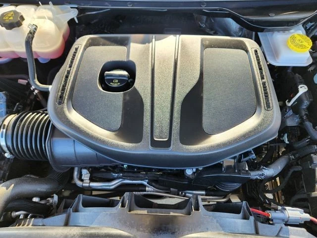 2025 Ram 1500 2nd Gen - Image 12 of 31