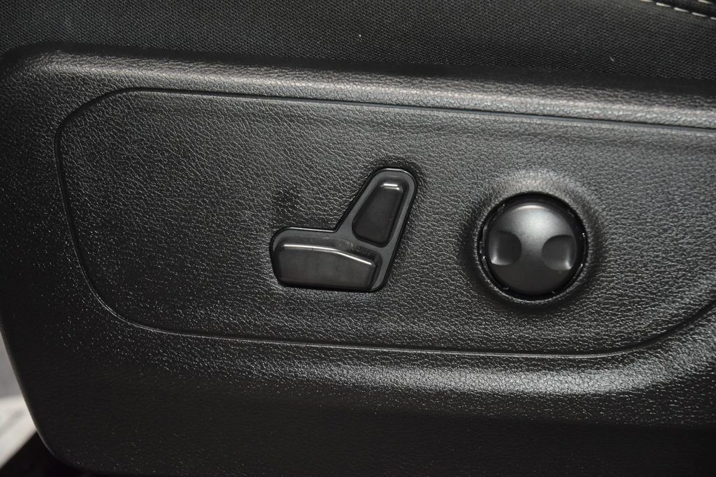 2025 Ram 1500 2nd Gen - Image 29 of 31