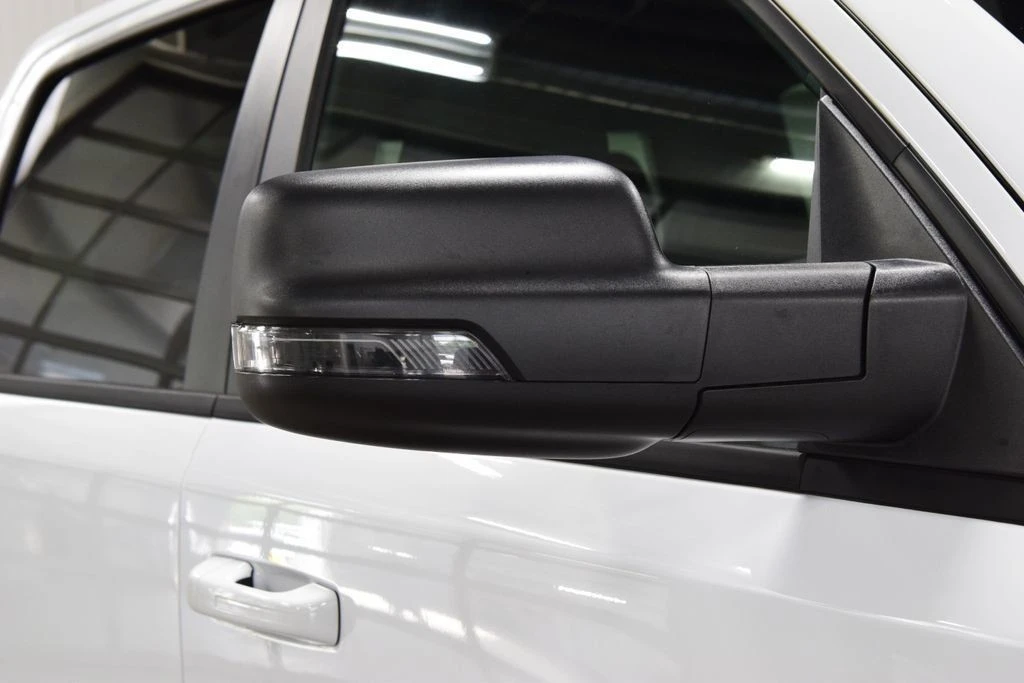 2025 Ram 1500 2nd Gen - Image 14 of 31
