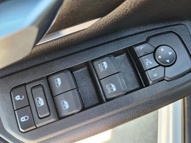 2025 Ram 1500 2nd Gen - Image 19 of 31