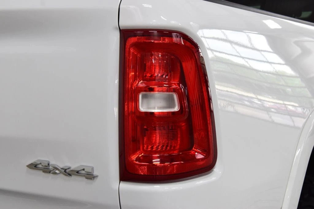 2025 Ram 1500 2nd Gen - Image 17 of 31