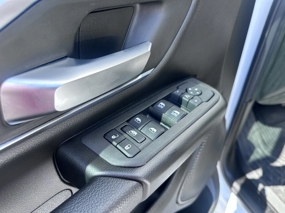 2025 Ram 1500 2nd Gen - Image 4 of 12