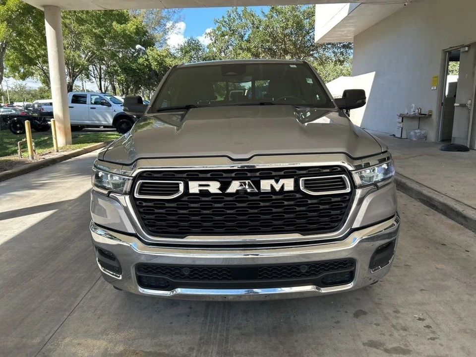2025 Ram 1500 2nd Gen - Image 11 of 12