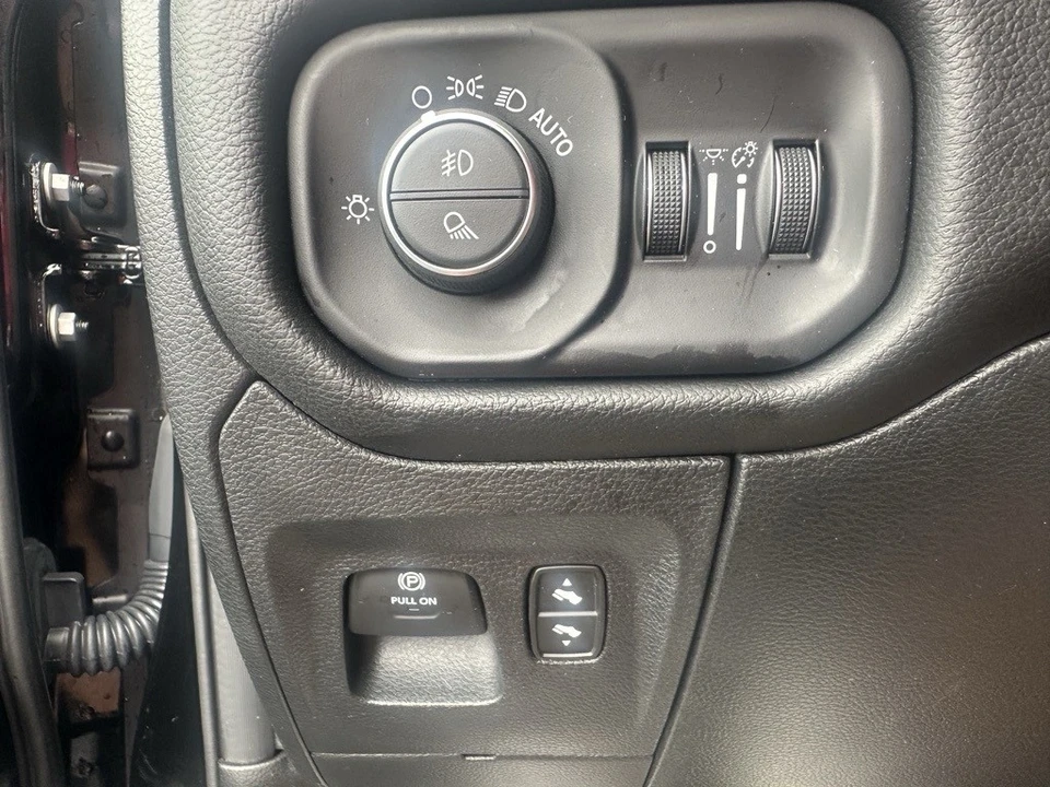 2025 Ram 1500 2nd Gen - Image 5 of 12