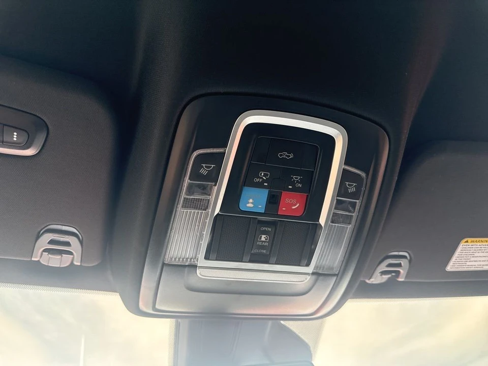 2025 Ram 1500 2nd Gen - Image 24 of 25