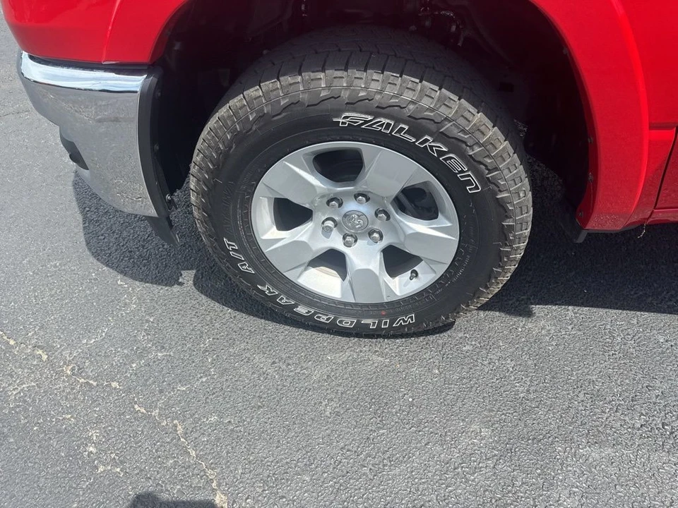 2025 Ram 1500 2nd Gen - Image 9 of 25
