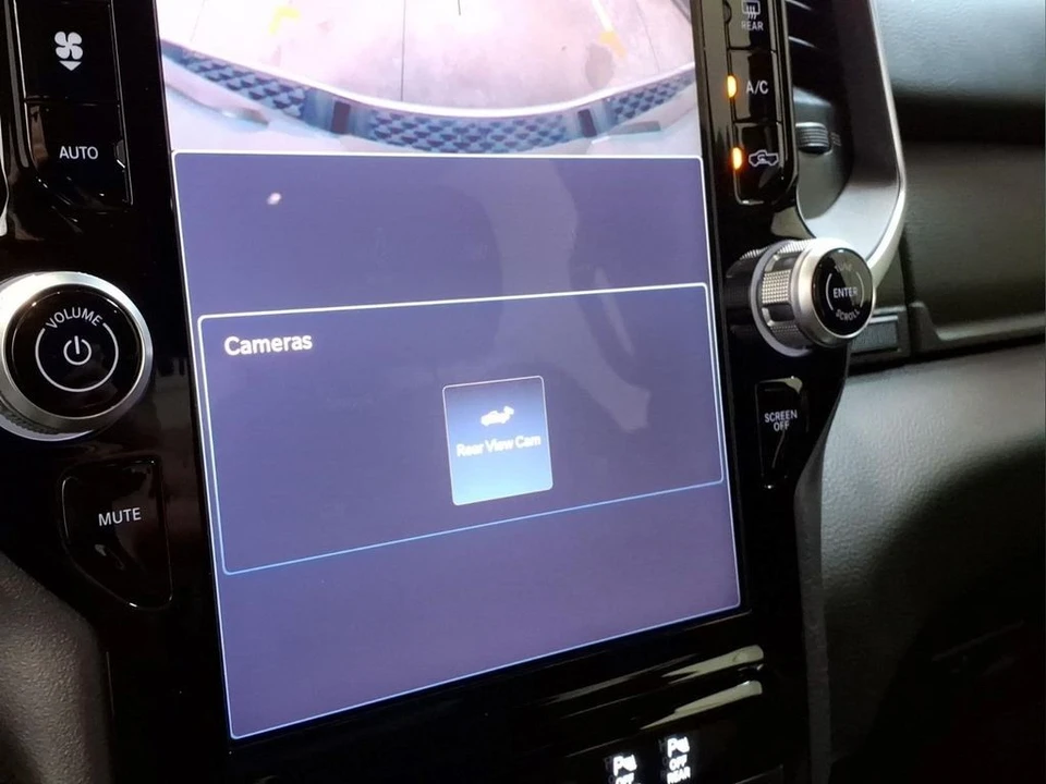 2025 Ram 1500 2nd Gen - Image 9 of 27