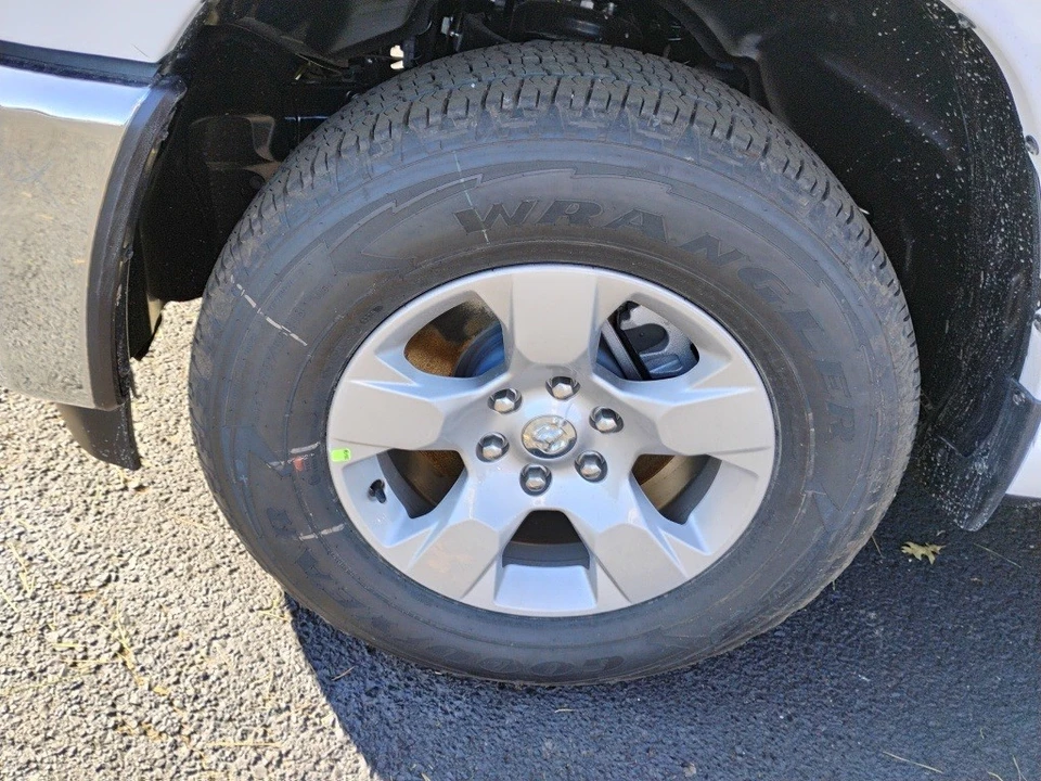 2025 Ram 1500 2nd Gen - Image 9 of 12