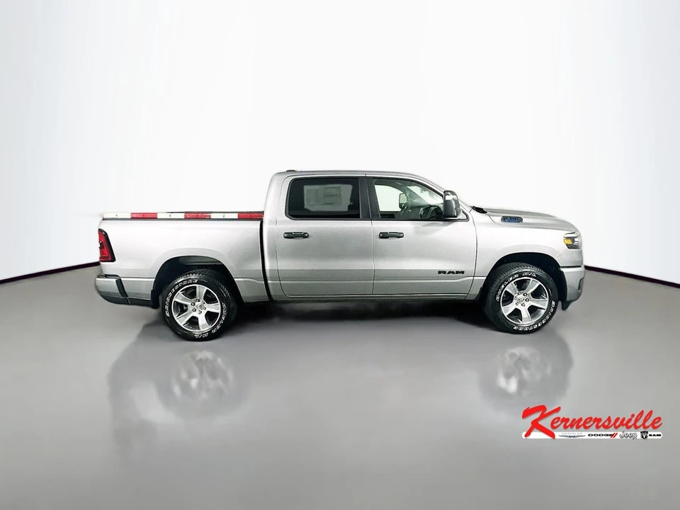 2025 Ram 1500 2nd Gen - Image 8 of 12