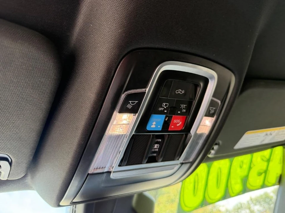 2025 Ram 1500 2nd Gen - Image 24 of 31