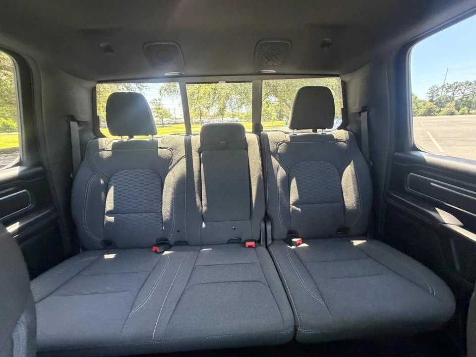 2025 Ram 1500 2nd Gen - Image 27 of 31