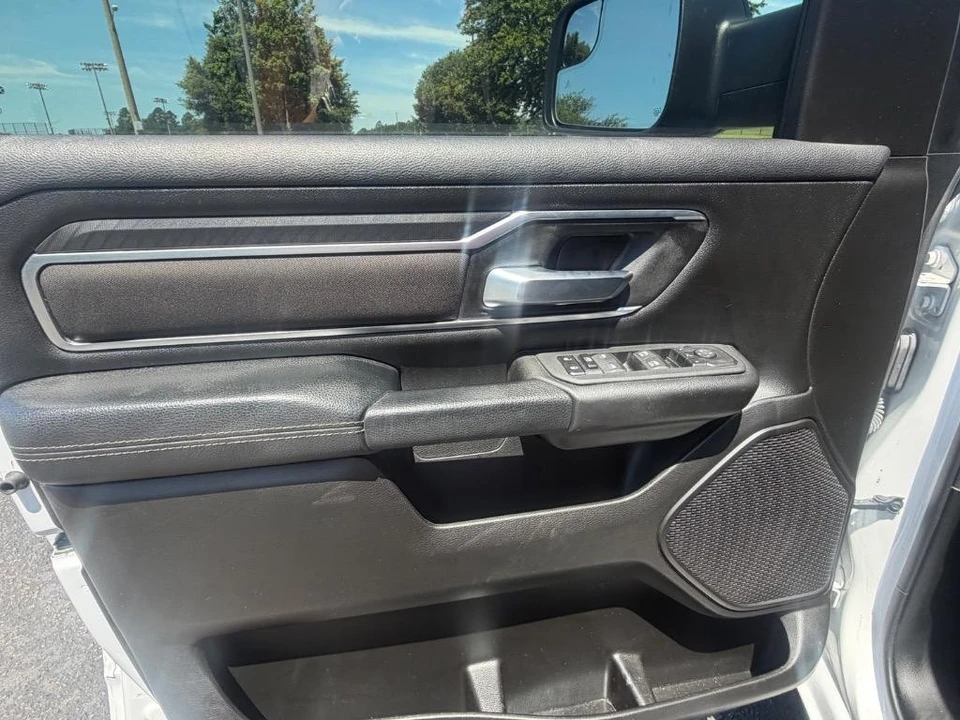 2025 Ram 1500 2nd Gen - Image 7 of 31