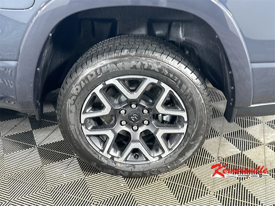 2025 Ram 1500 2nd Gen - Image 17 of 21