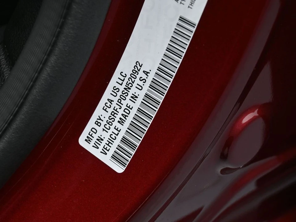 2025 Ram 1500 2nd Gen - Image 17 of 21