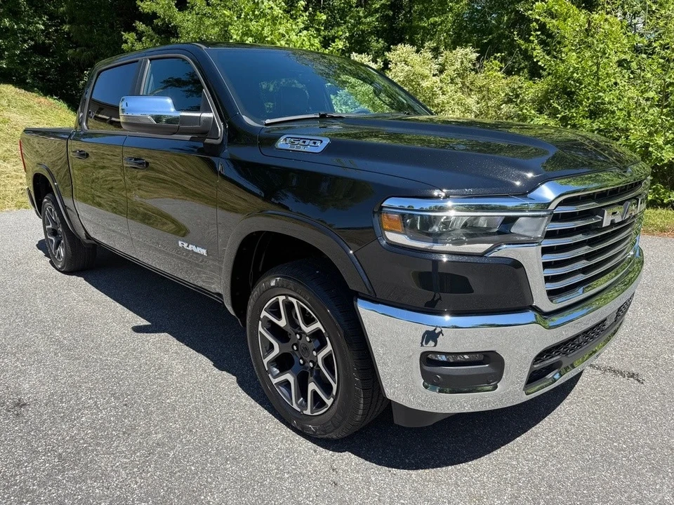 2025 Ram 1500 2nd Gen - Image 5 of 21