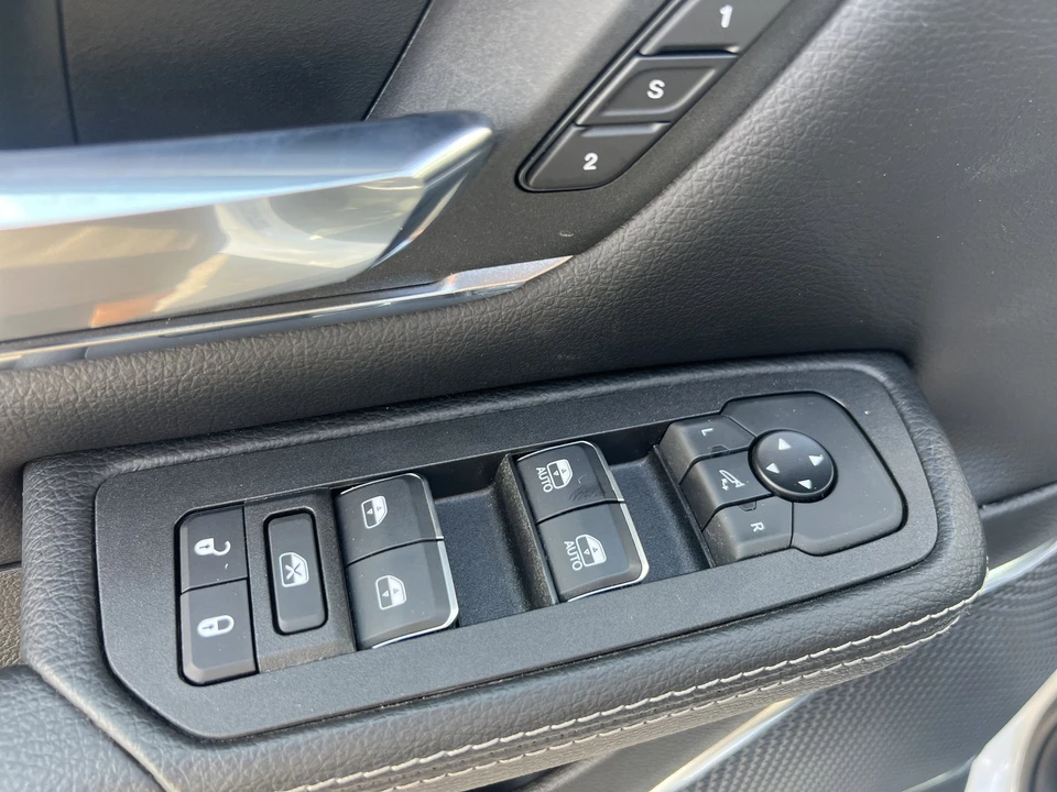2025 Ram 1500 2nd Gen - Image 19 of 21
