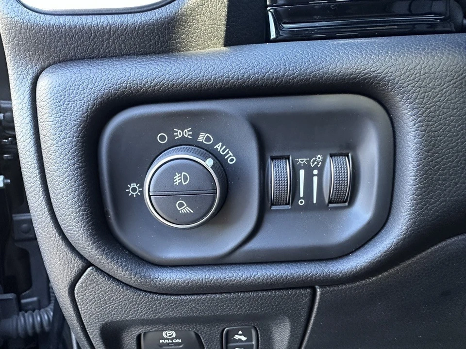2025 Ram 1500 2nd Gen - Image 10 of 12