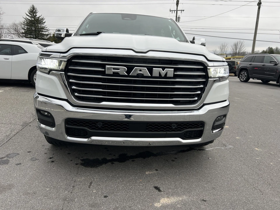 2025 Ram 1500 2nd Gen - Image 5 of 12