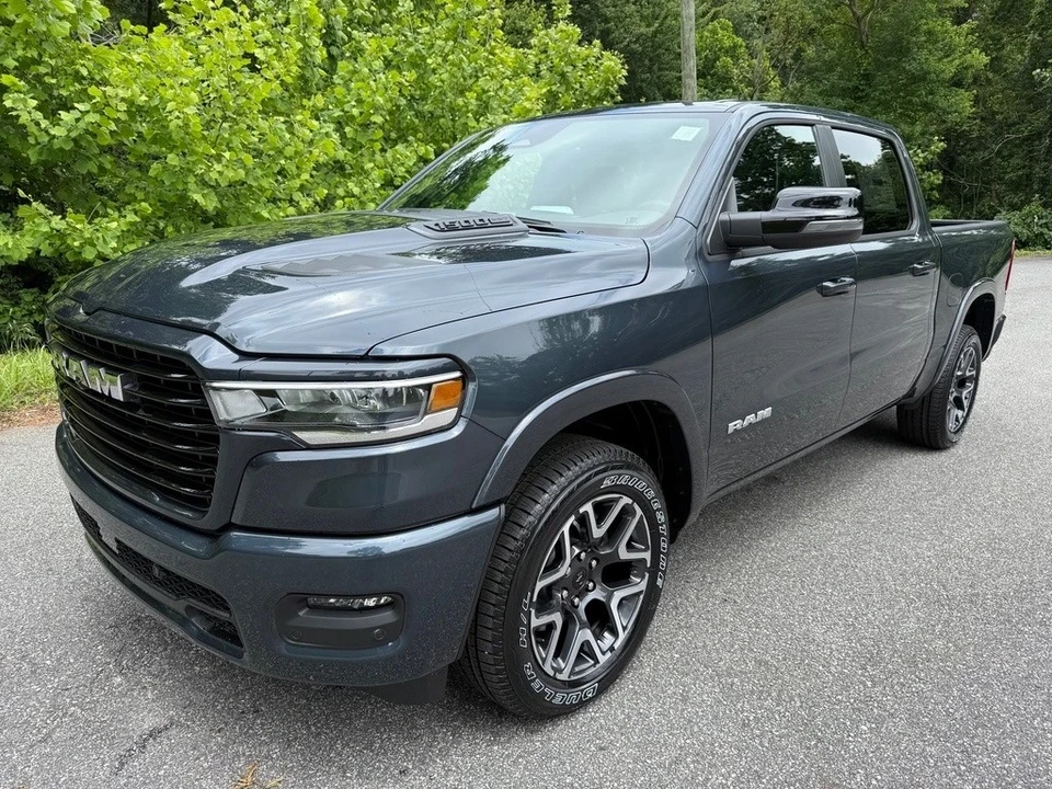 2025 Ram 1500 2nd Gen - Image 3 of 12