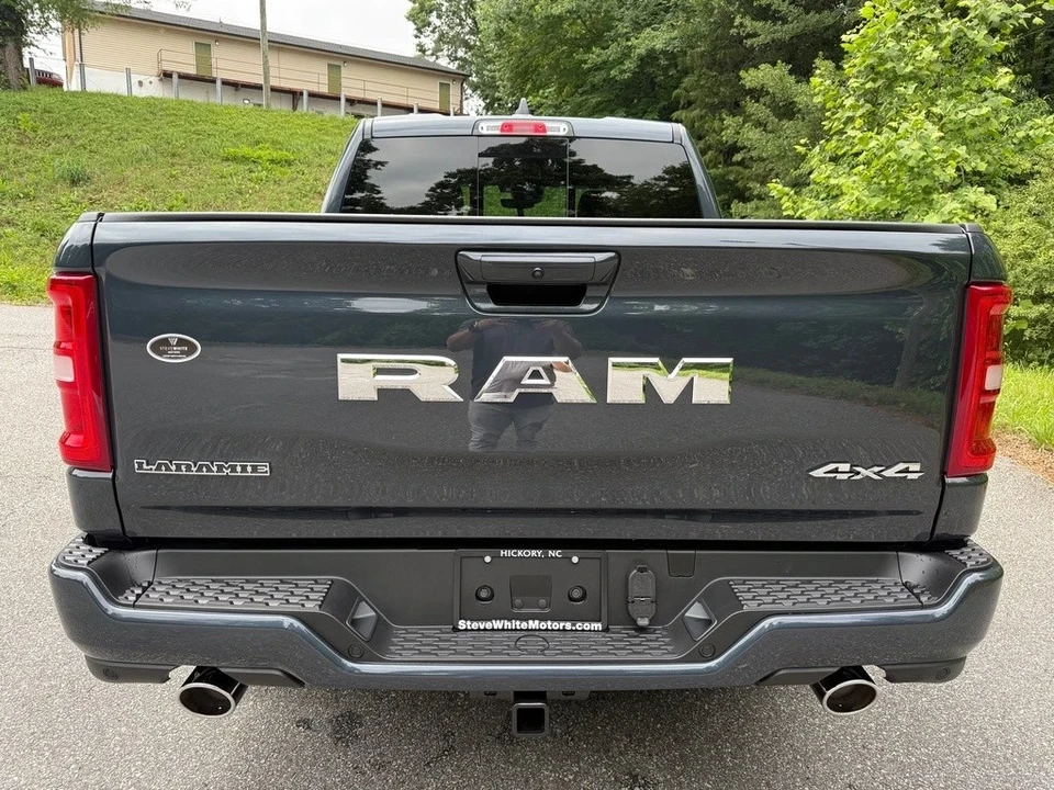 2025 Ram 1500 2nd Gen - Image 8 of 12