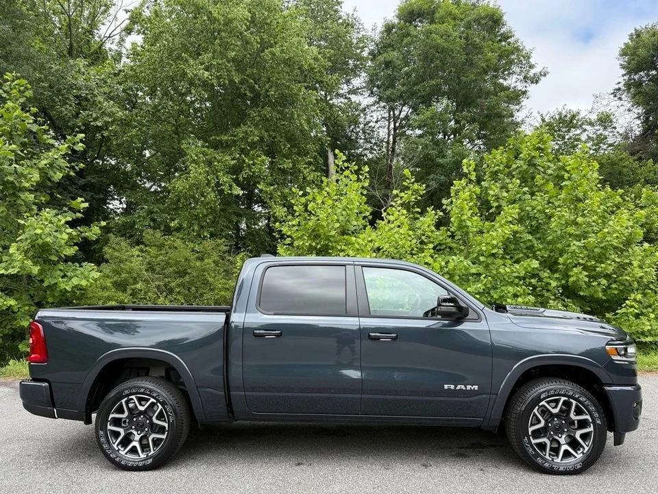 2025 Ram 1500 2nd Gen - Image 6 of 12