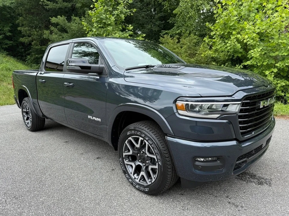 2025 Ram 1500 2nd Gen - Image 5 of 12