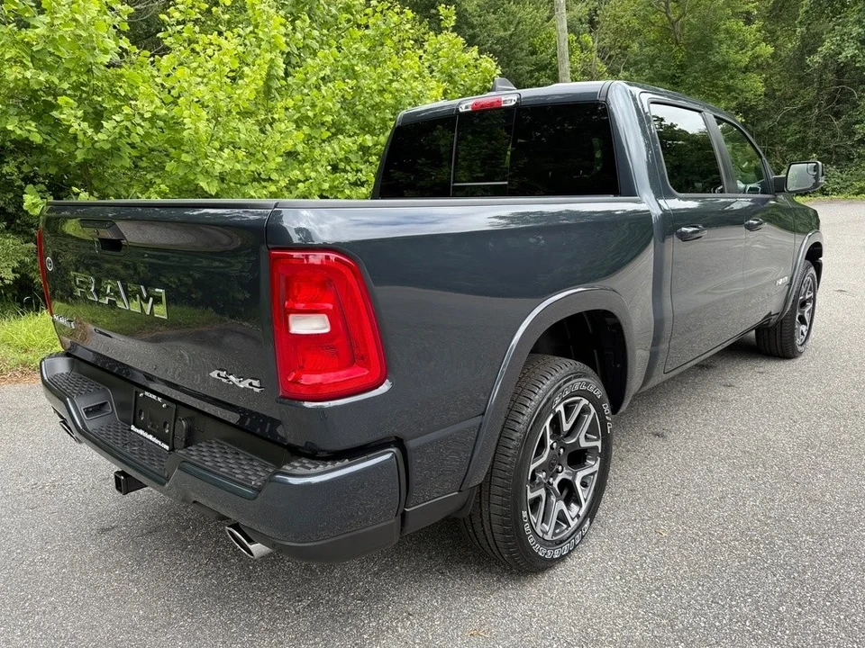 2025 Ram 1500 2nd Gen - Image 7 of 12