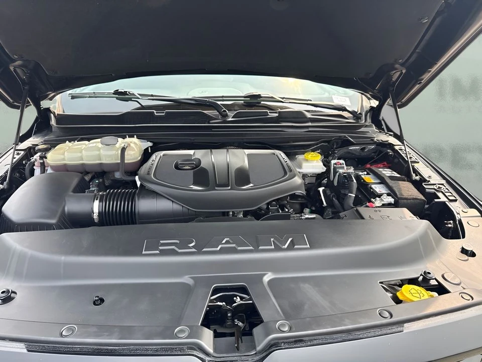 2025 Ram 1500 2nd Gen - Image 21 of 25